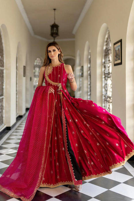 Picture of Zahra Malik