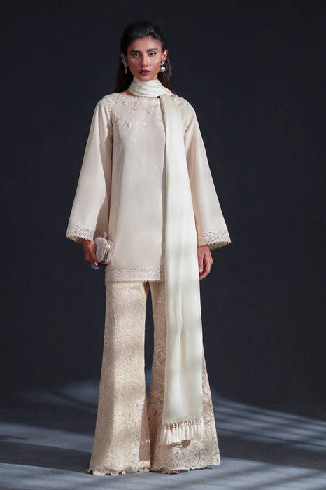 Picture of Saffron Pearl