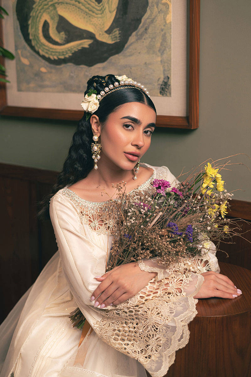 Picture of Snowy Whisper