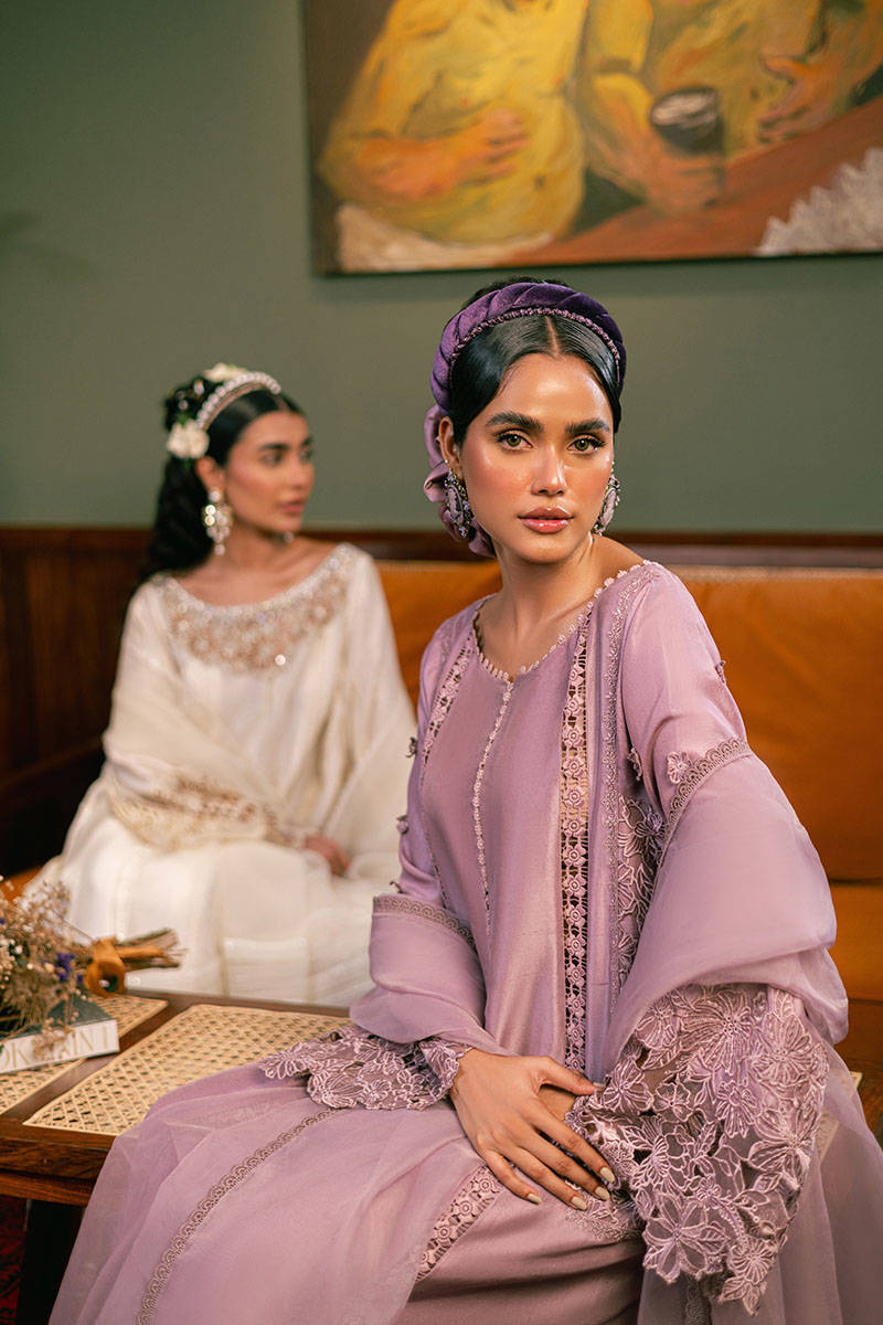 Picture of Snowy Whisper