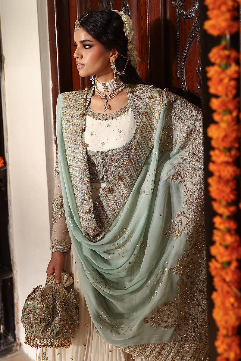 Picture of Hasrat Begum