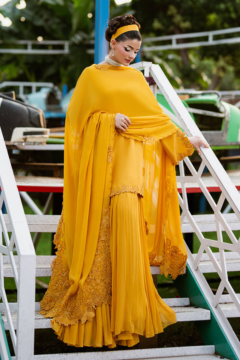 Picture of Honey Glow With Dupatta