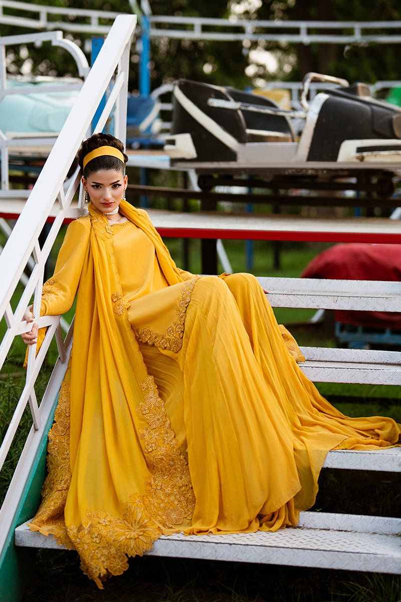 Picture of Honey Glow With Dupatta